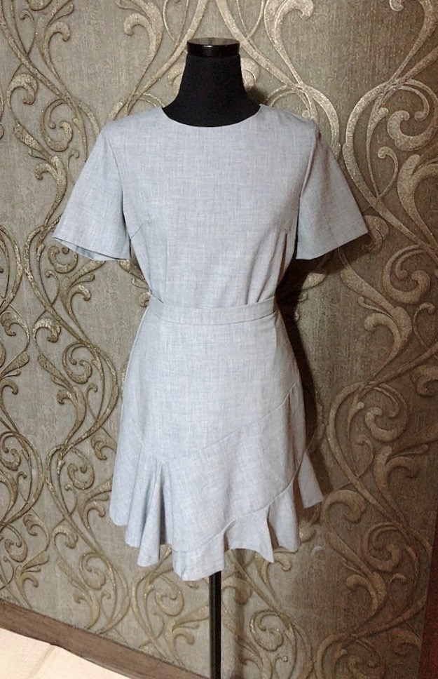 *옷방정리중*새상품수준/ 고급+단아스러운 그레이 투피스