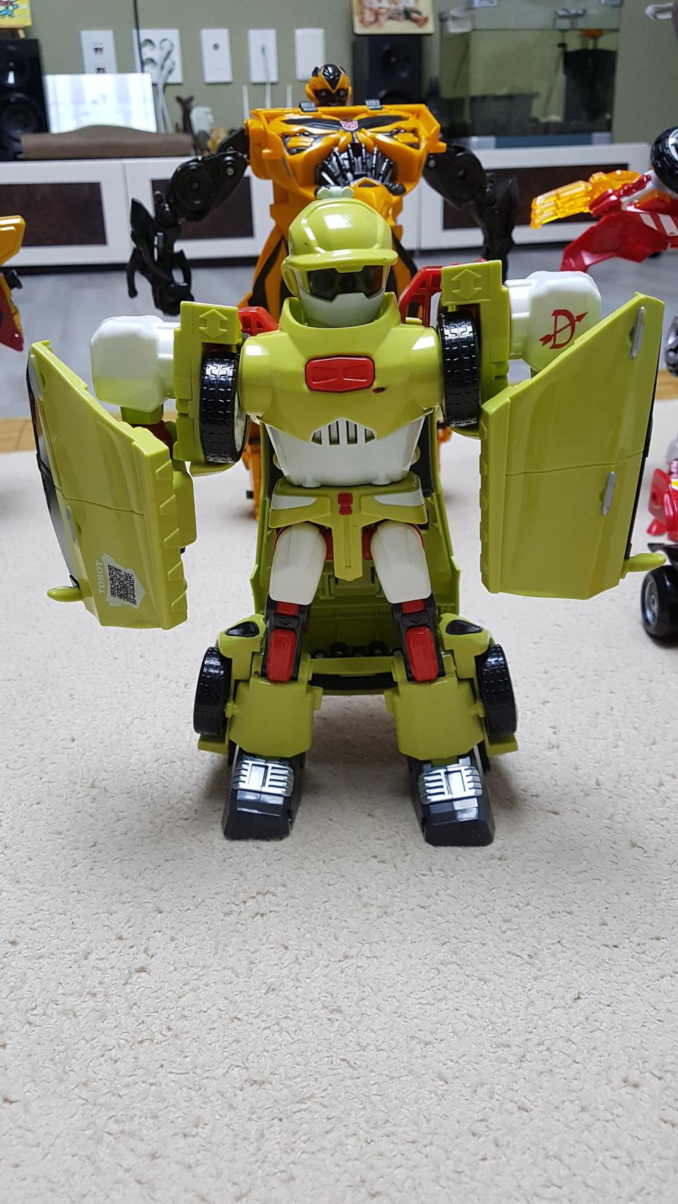 정품 말하는 또봇D