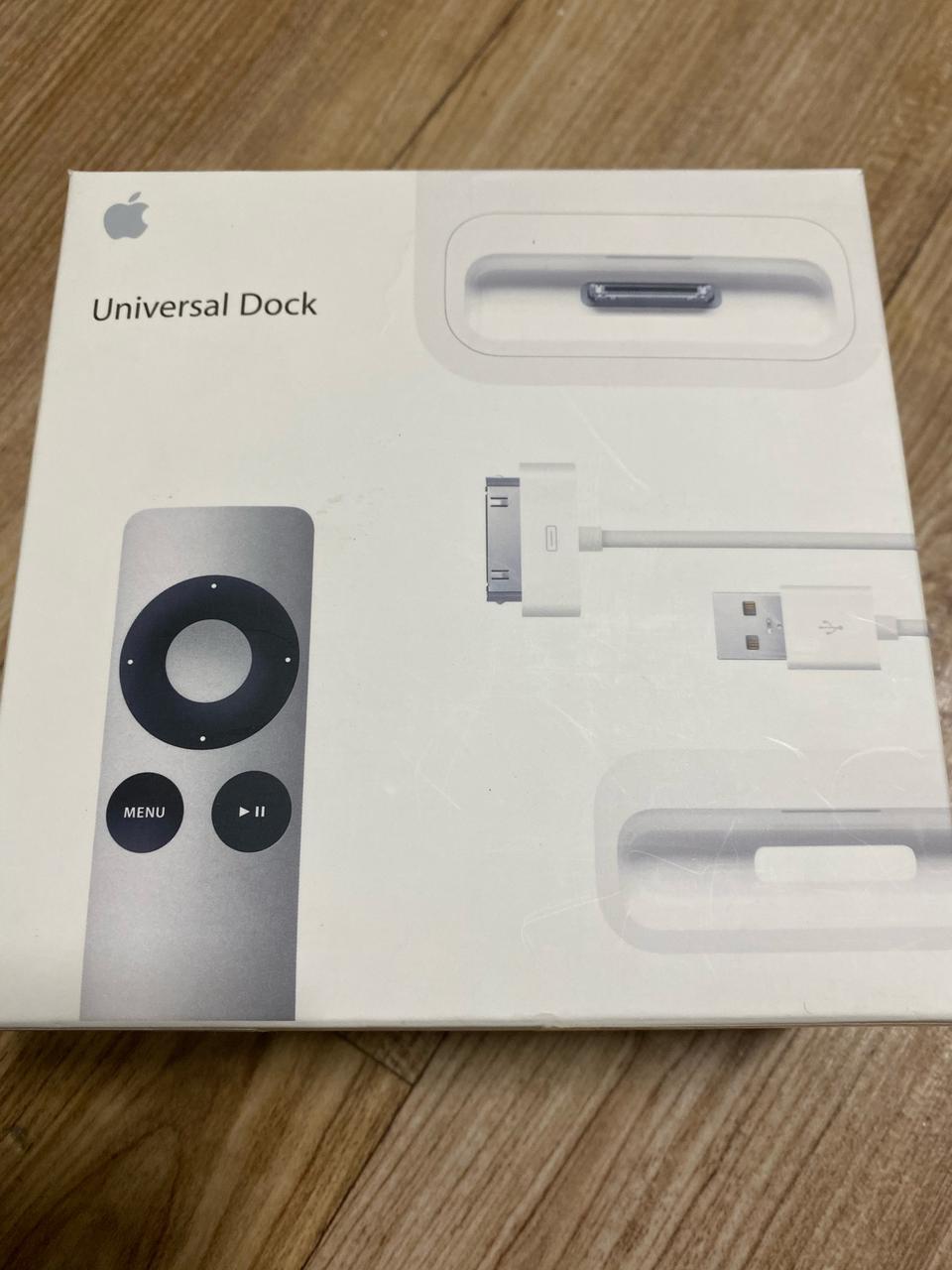 애플 유니버셜독