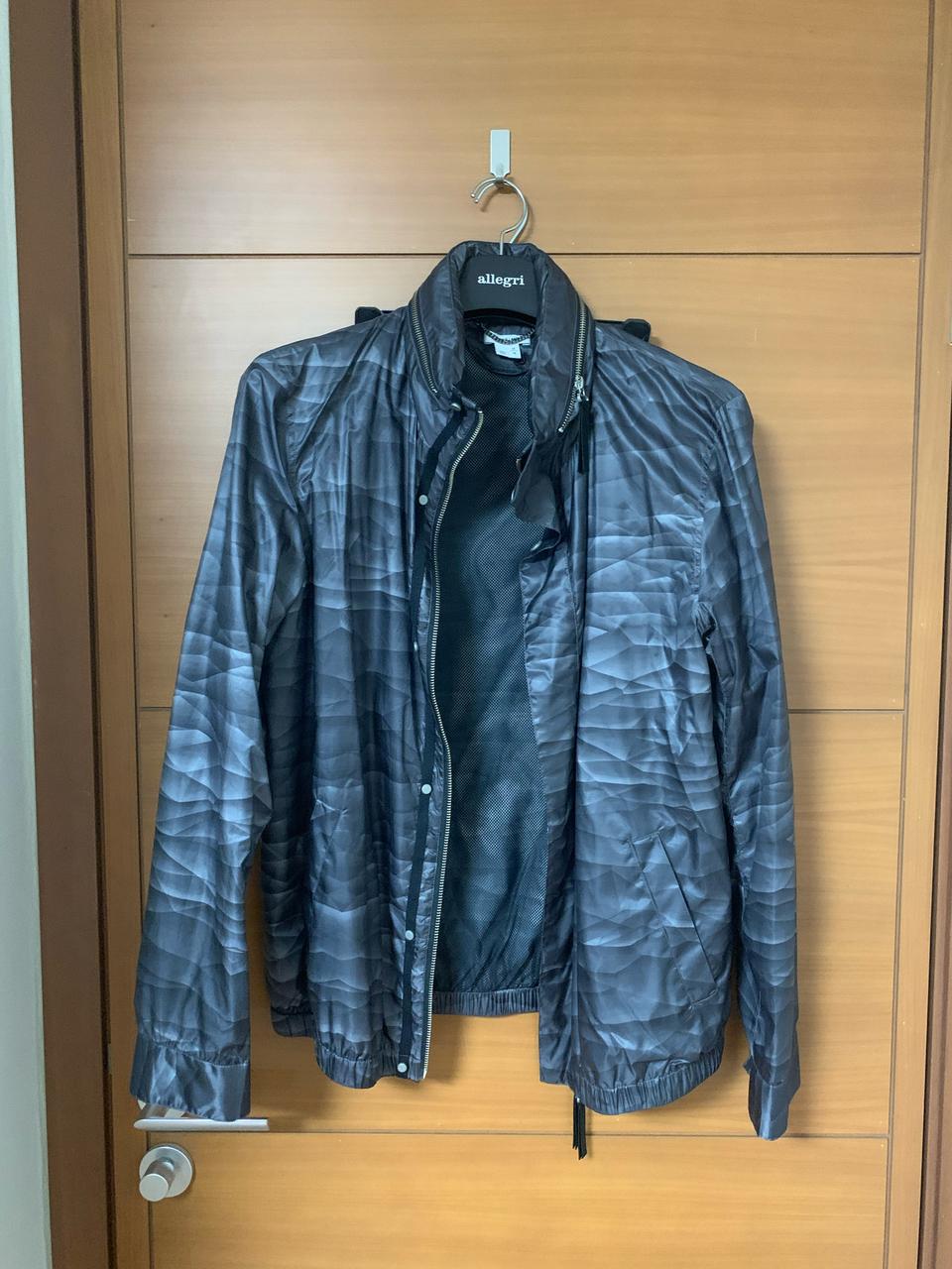 Helmut lang 바람막이