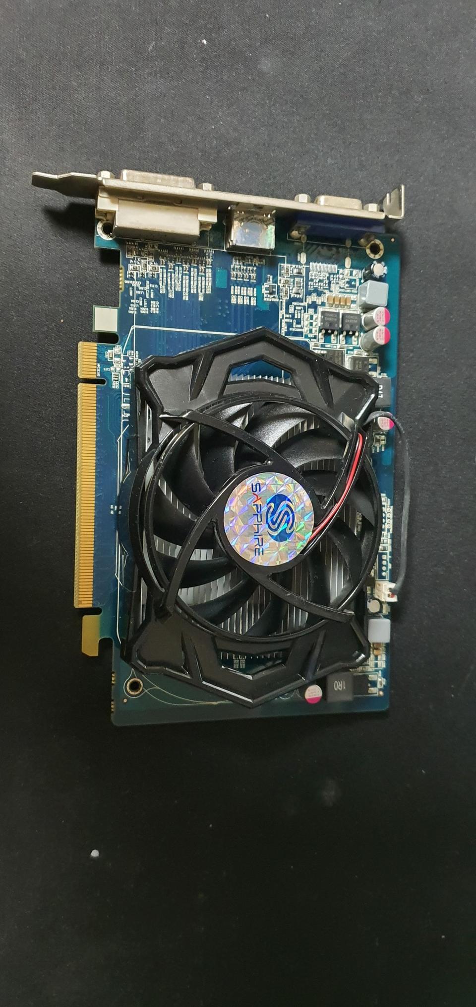 AMD 라데온 HD5670 D5 512MB