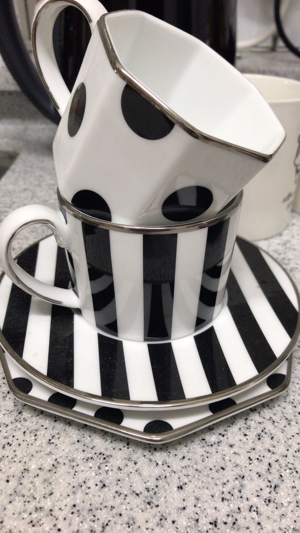 프랑프랑 커피잔. 접시 세트