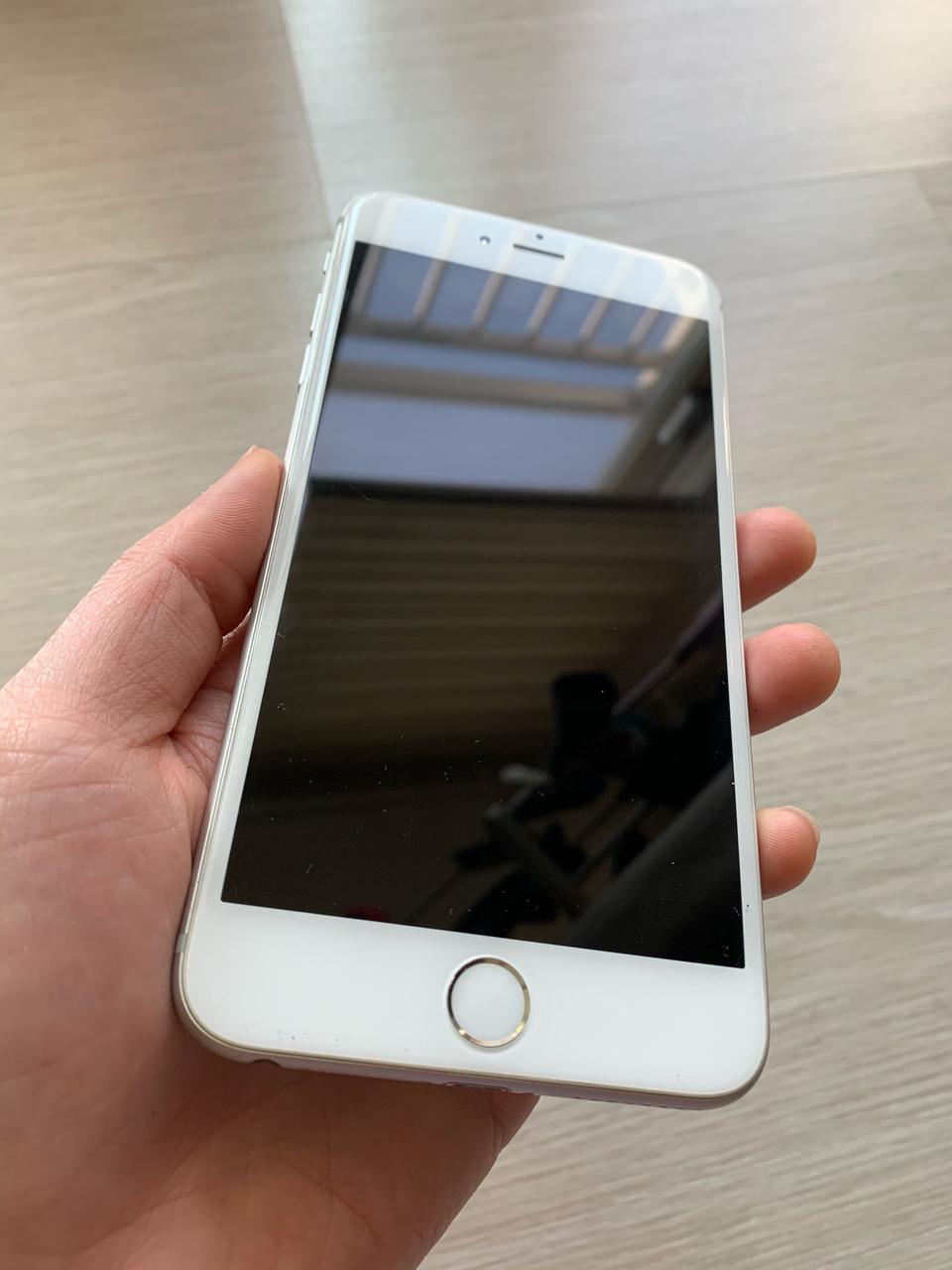 아이폰 6플러스 실버 64기가 , 아이폰 7플러스 제트블랙 128기가