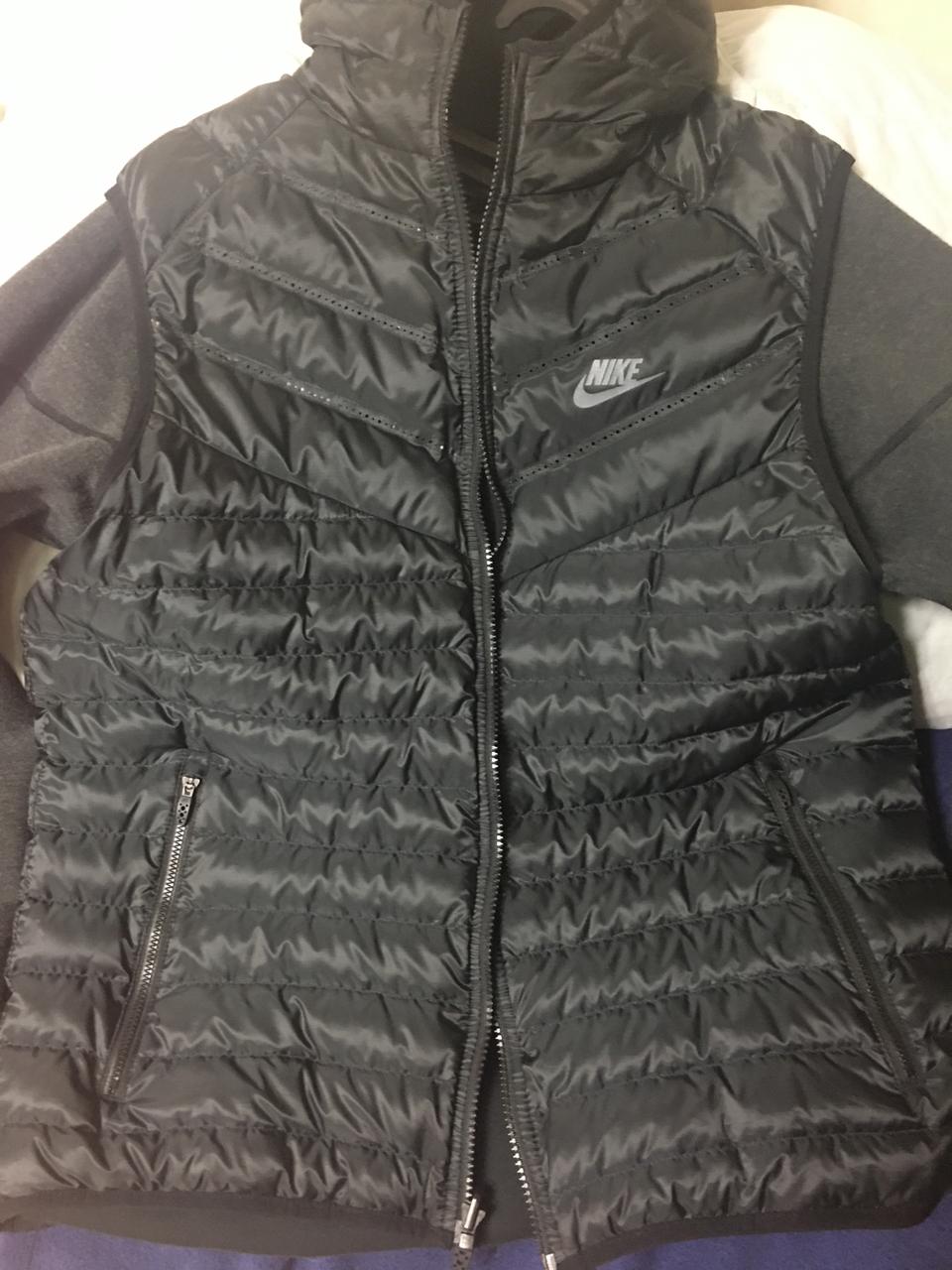 나이키 에어로로프트