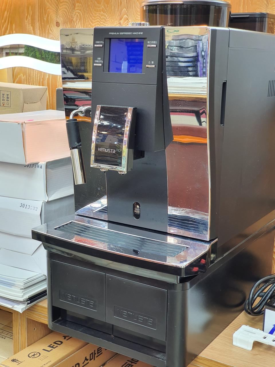 동구 베누스타 HQ 원두 커피자판기