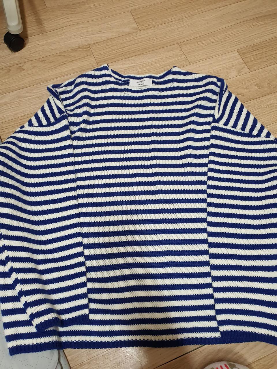 스트라이프 니트 팔아요