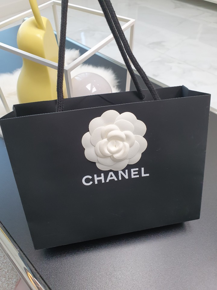 샤넬 보이캐비어 반지갑 신세계백화점 정품 풀박