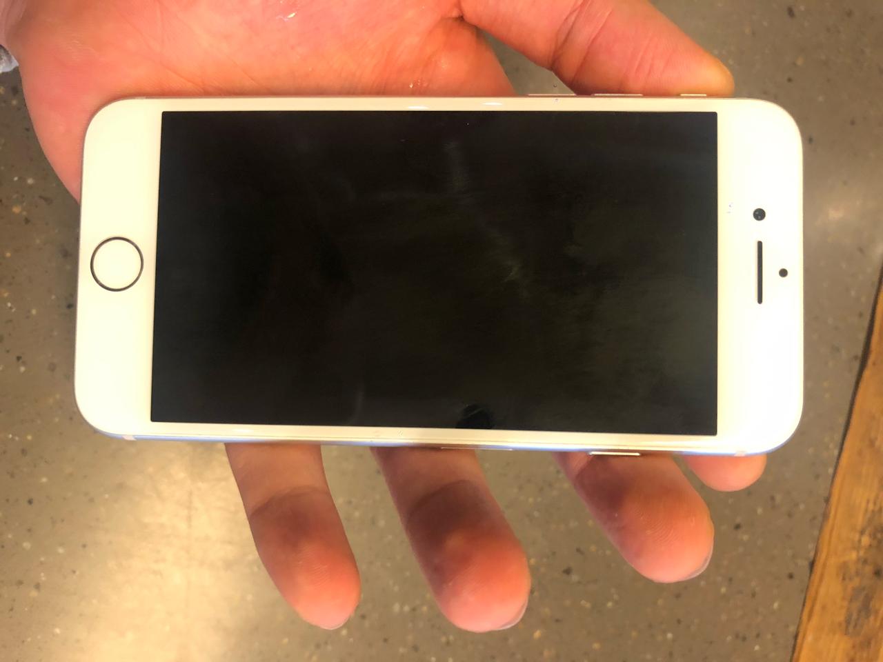 아이폰8 화이트 64기가