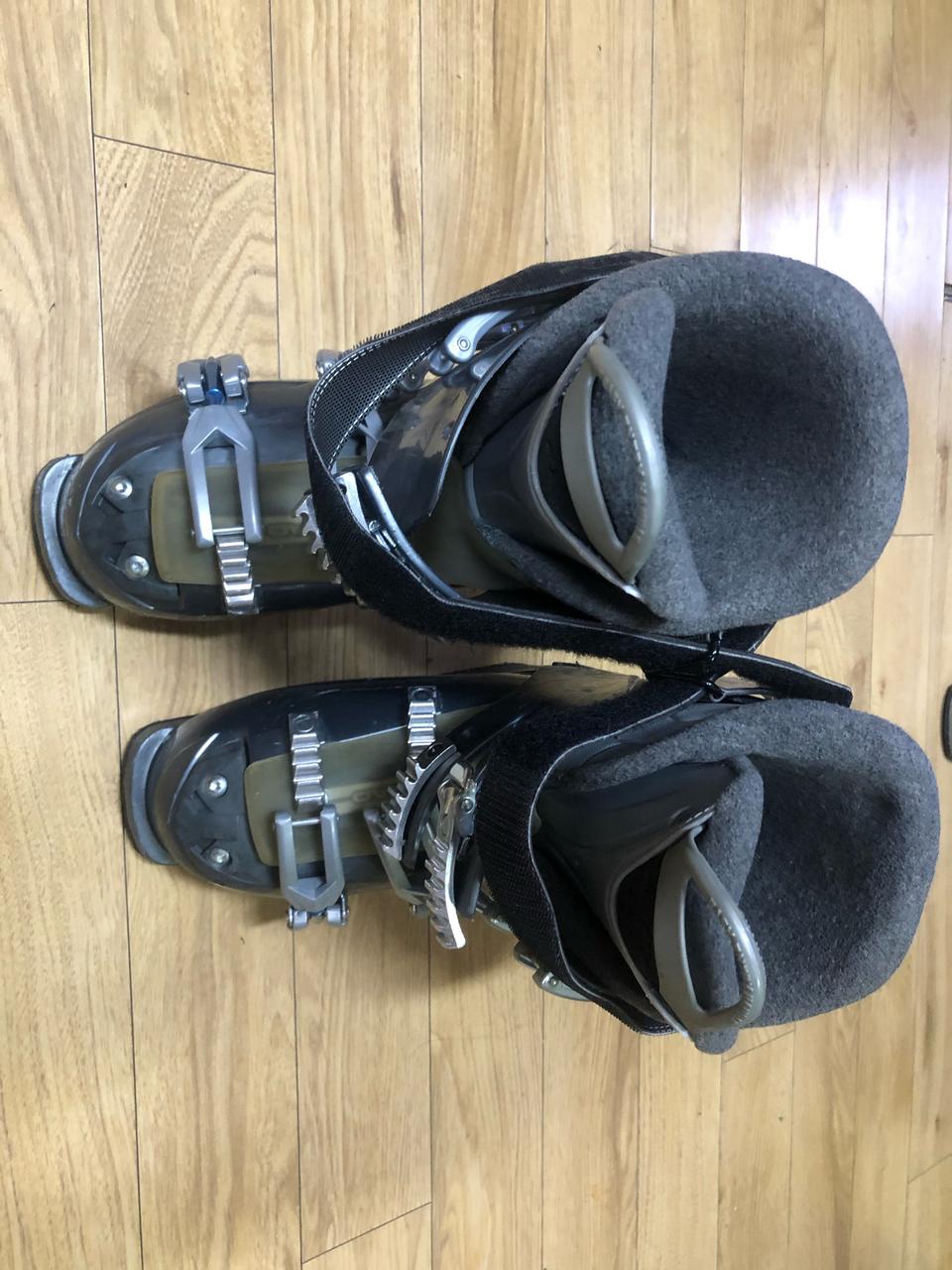 스키부츠 살로몬 sensifit 250cm, 40