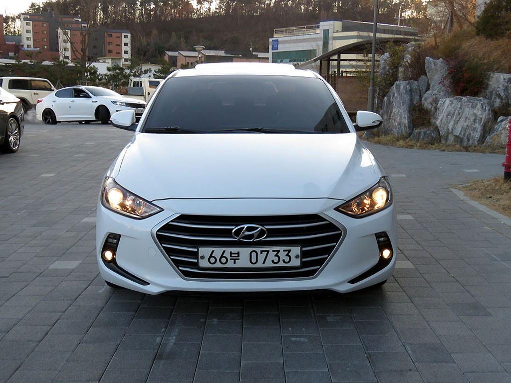 현대 아반떼 AD 1.6 디젤 스마트 스페셜