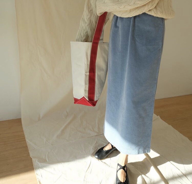 모데스트무드 골덴롱치마