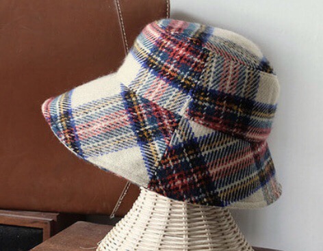 모데스트무드 체크버킷햇