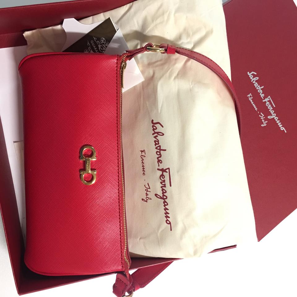 특가 40->35 페라가모 정품 숄더백