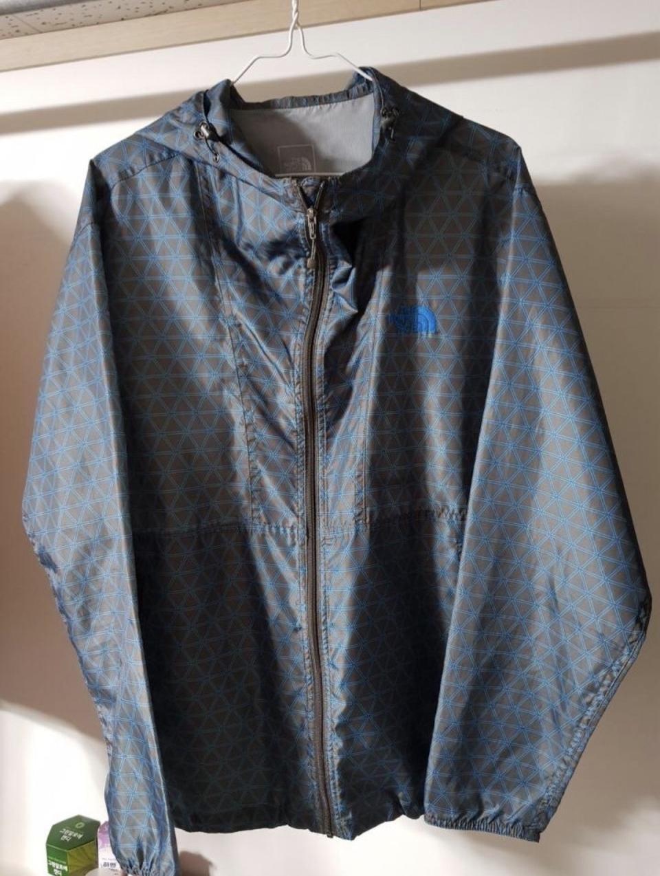 노스페이스 바람막이