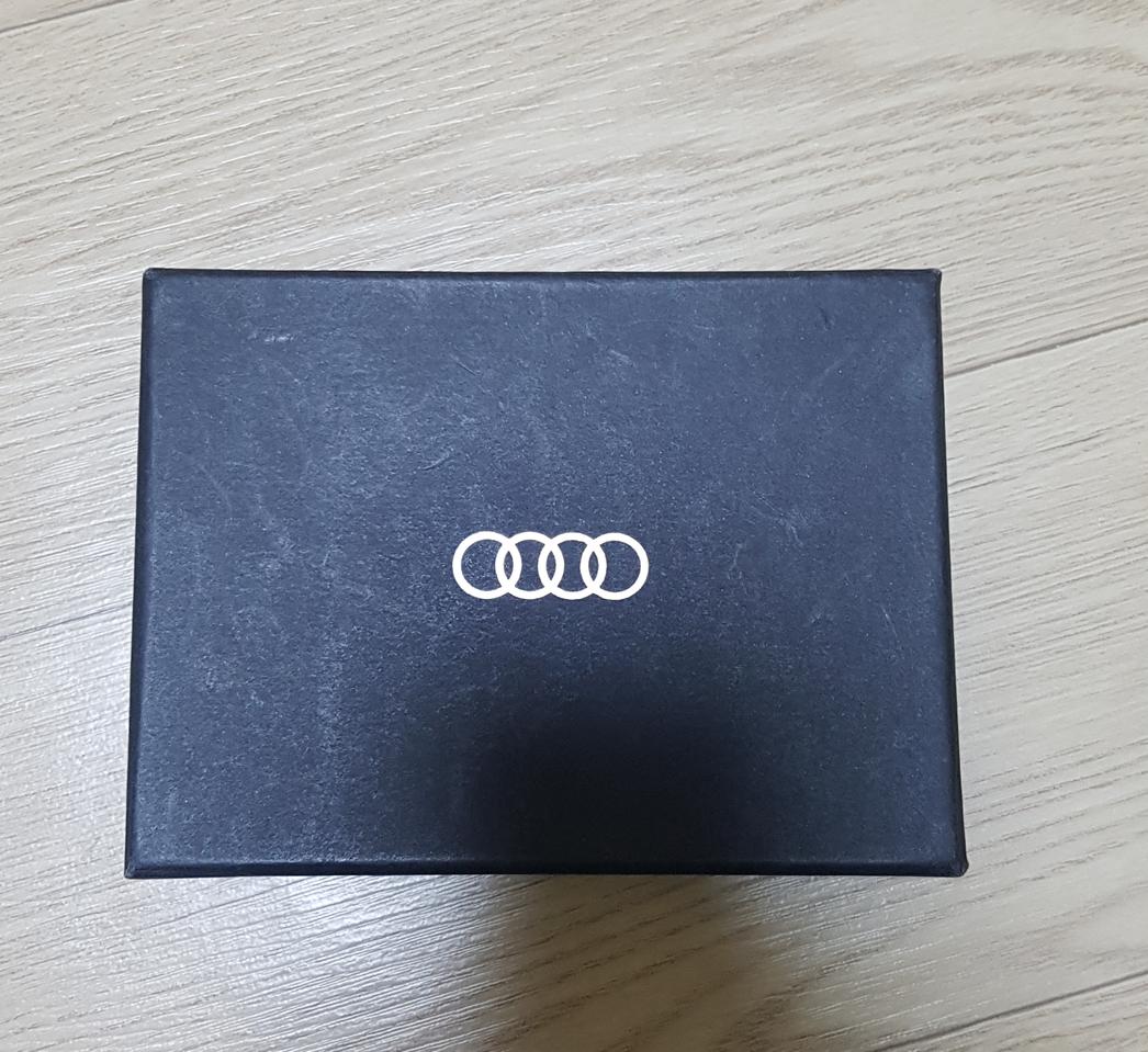 아우디 머니클립