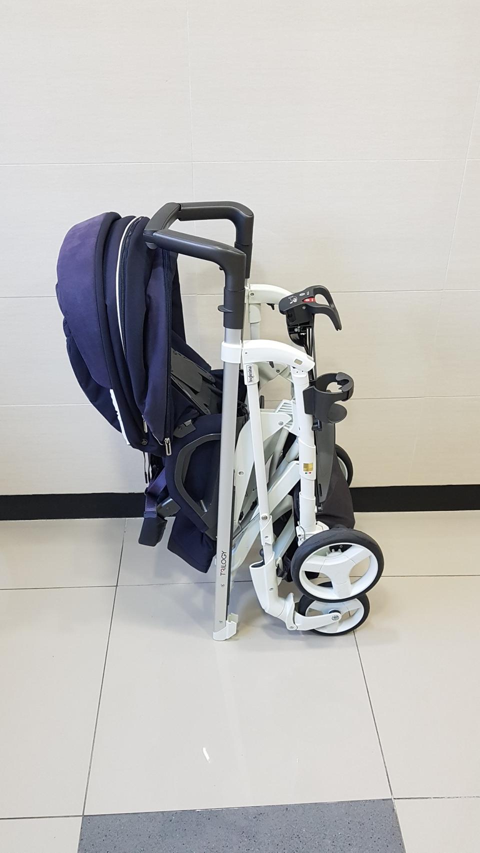 잉글레시나 트릴로지 유모차