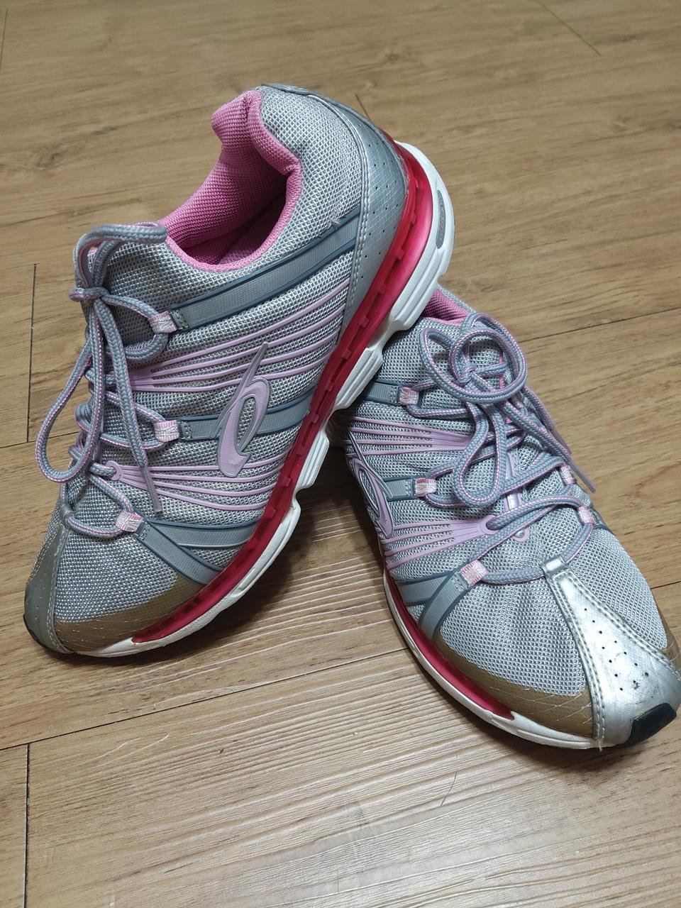 245~250 프로스펙스 W 베스트 기어 1 (2100)