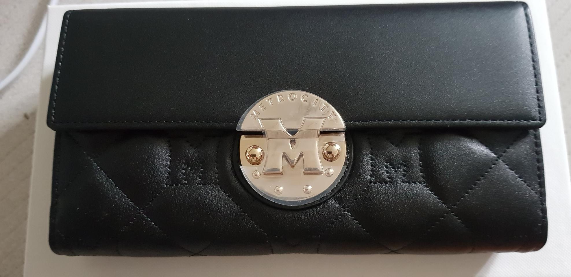 메트로시티장지갑