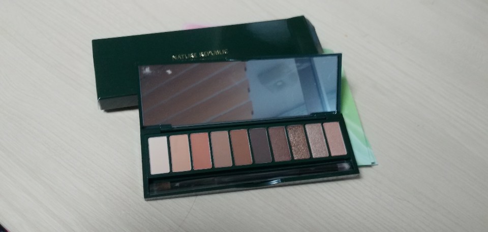 네이처 섀도우 팔레트 팝니다!