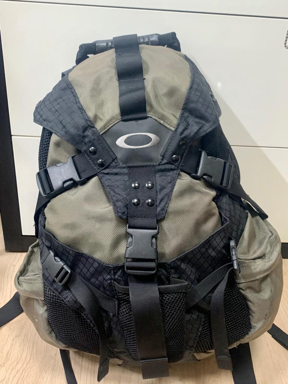 오클리 아이콘 백팩 가방