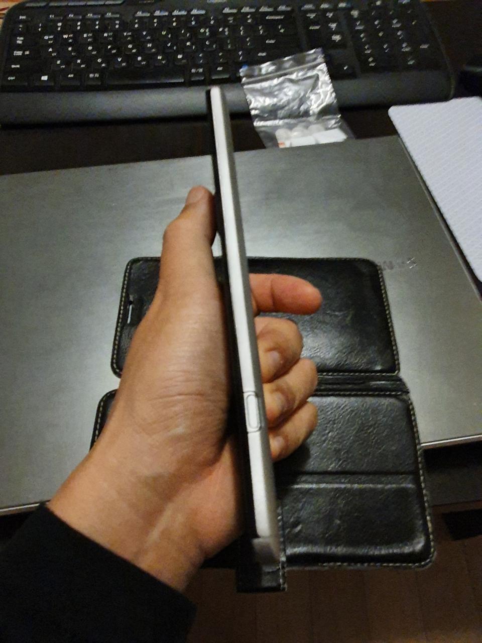 A급 v20 초저가. 무기스 메인보드 에이에스 남음