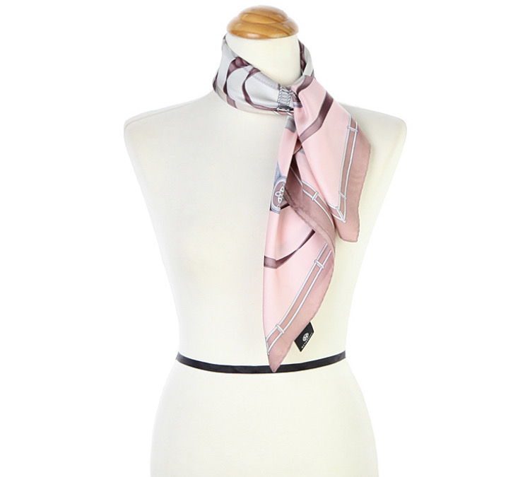 미사용 메트로시티 쁘띠 아멜리아 실크 스카프 최저가판매