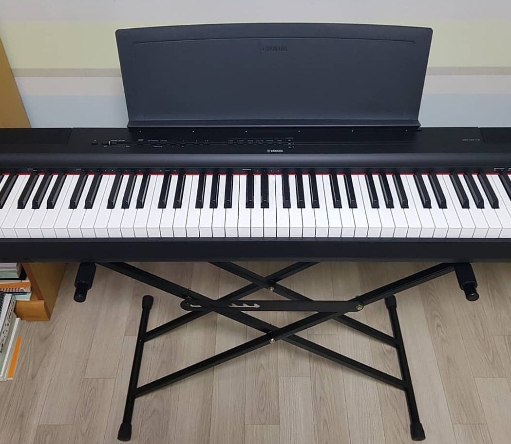 YAMAHA P125B 디지털피아노 팝니다 세컨웨어