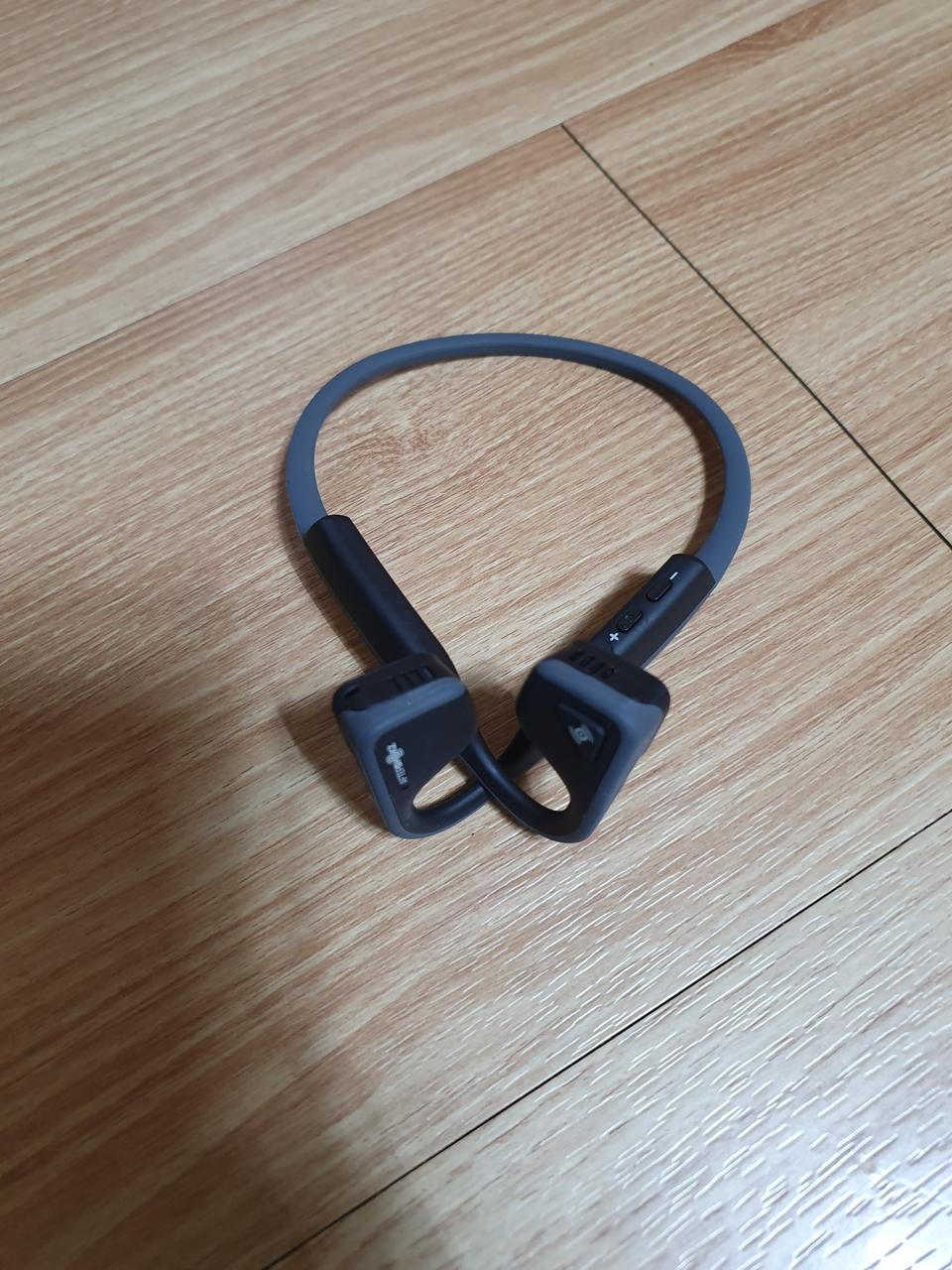 애프터샥트랙티타늄AS600