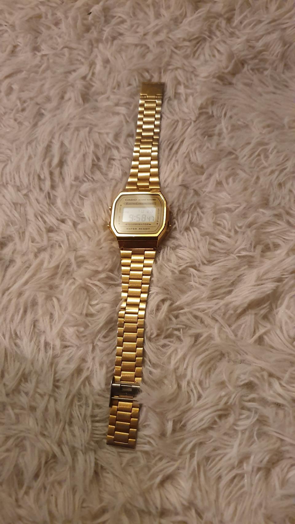 카시오빈티지 a168골드