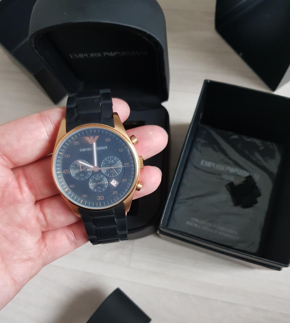 알마니 시계 팝니다