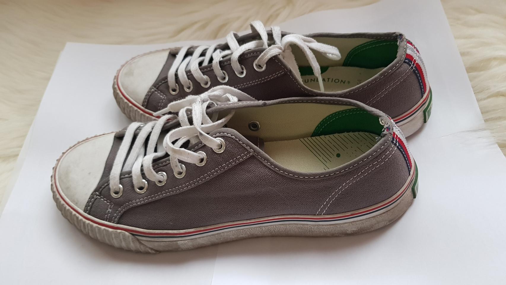 남성 캠퍼스화 사이즈 260 가격 내림