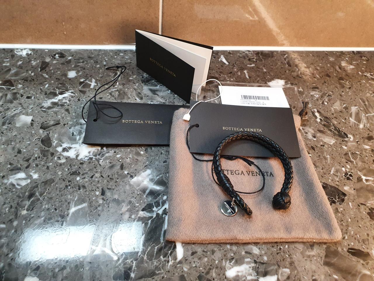 (정품) 보테가베네타 팔찌 s사이즈