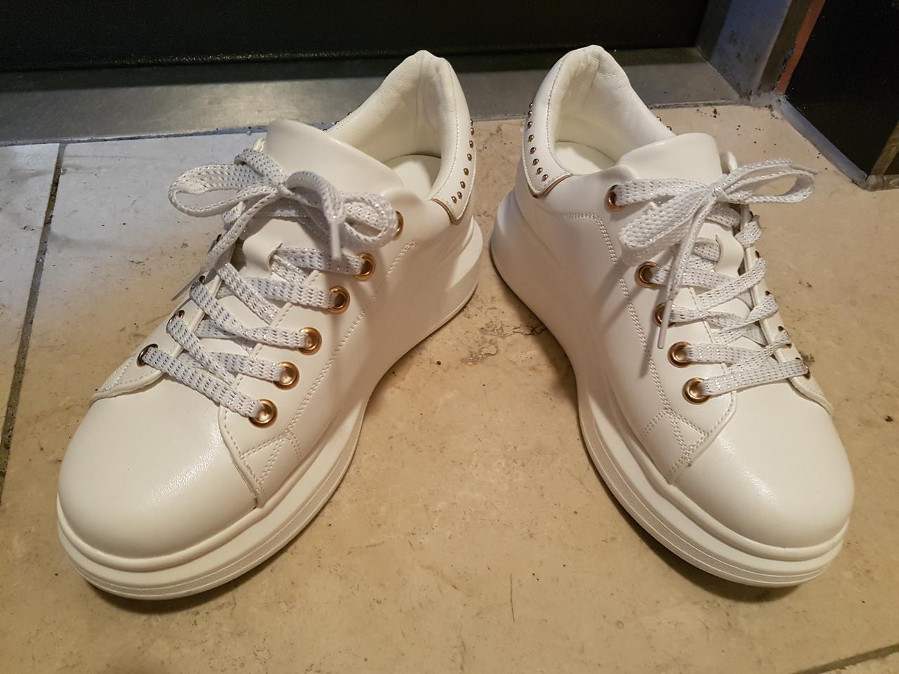 미소페 스니커즈 230