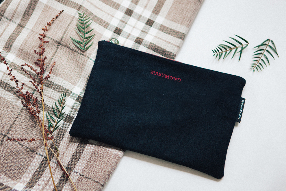 마리몬드 마리의 클러치 네이비