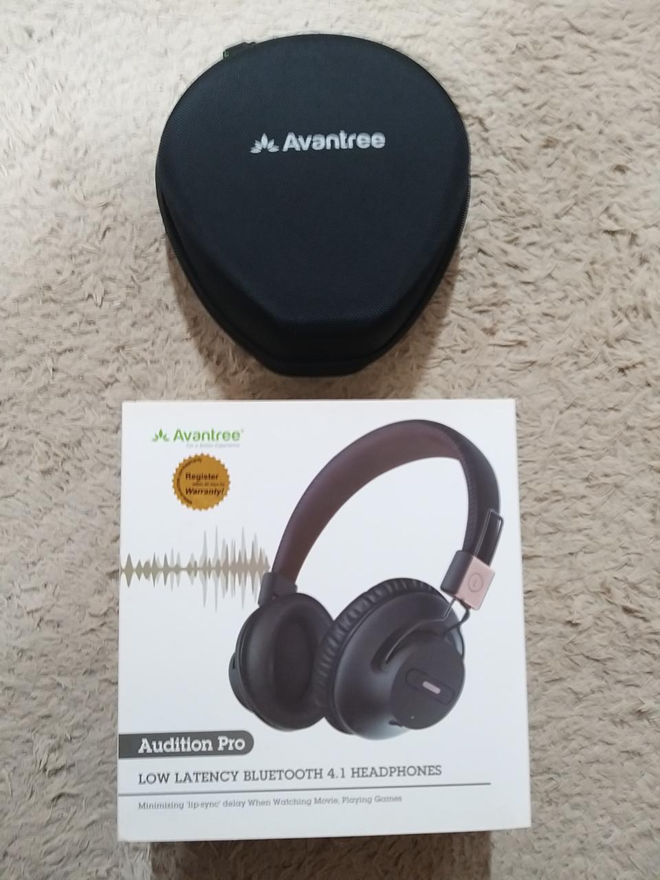블루투스 헤드폰 아반트리 오디션 프로 팝니다.