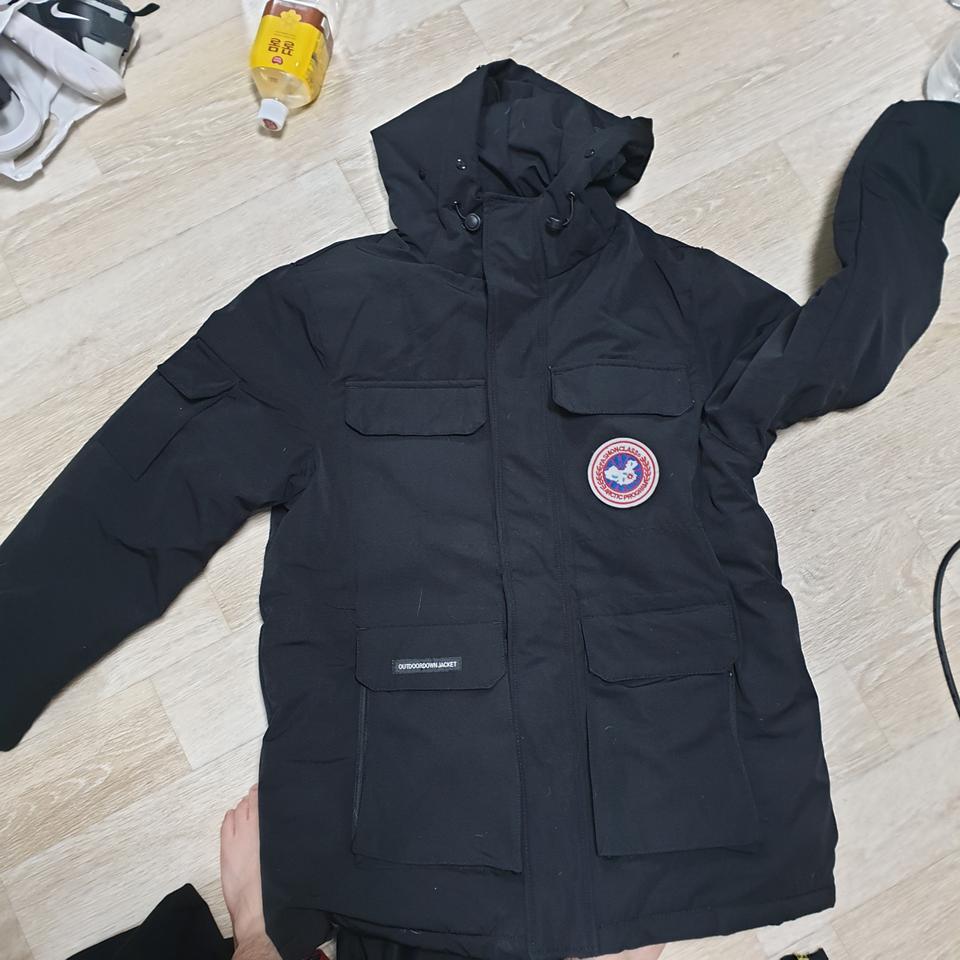 미사용 새것 패딩 남성패딩 XL 등산복