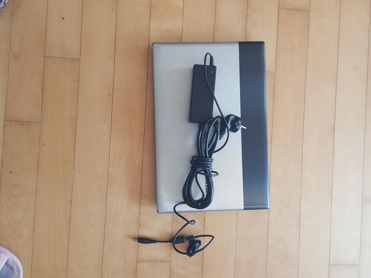 삼성노트북NT520(15인치)