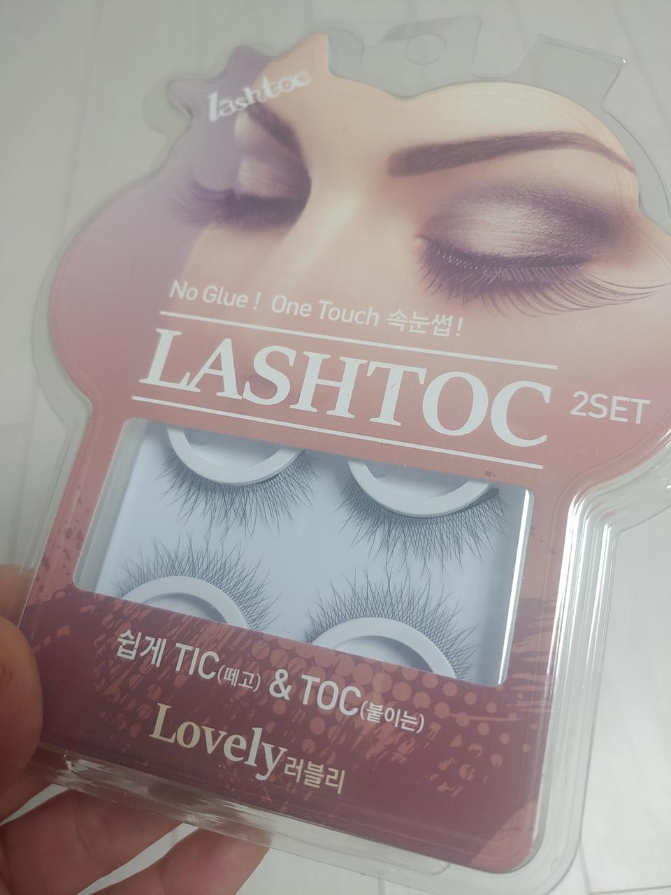 레쉬톡 붙이는 속눈썹