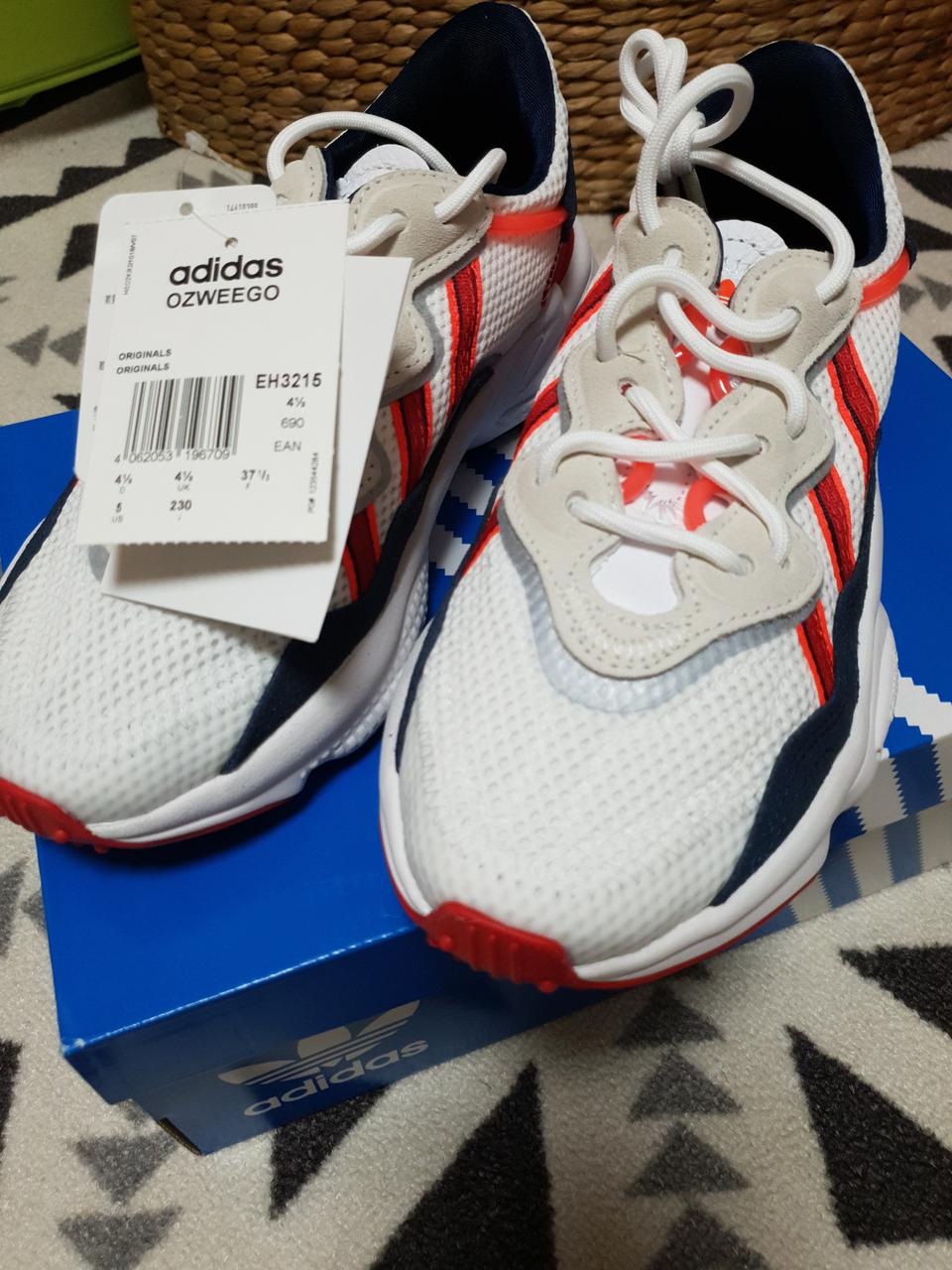 아디다스 오즈위고 230