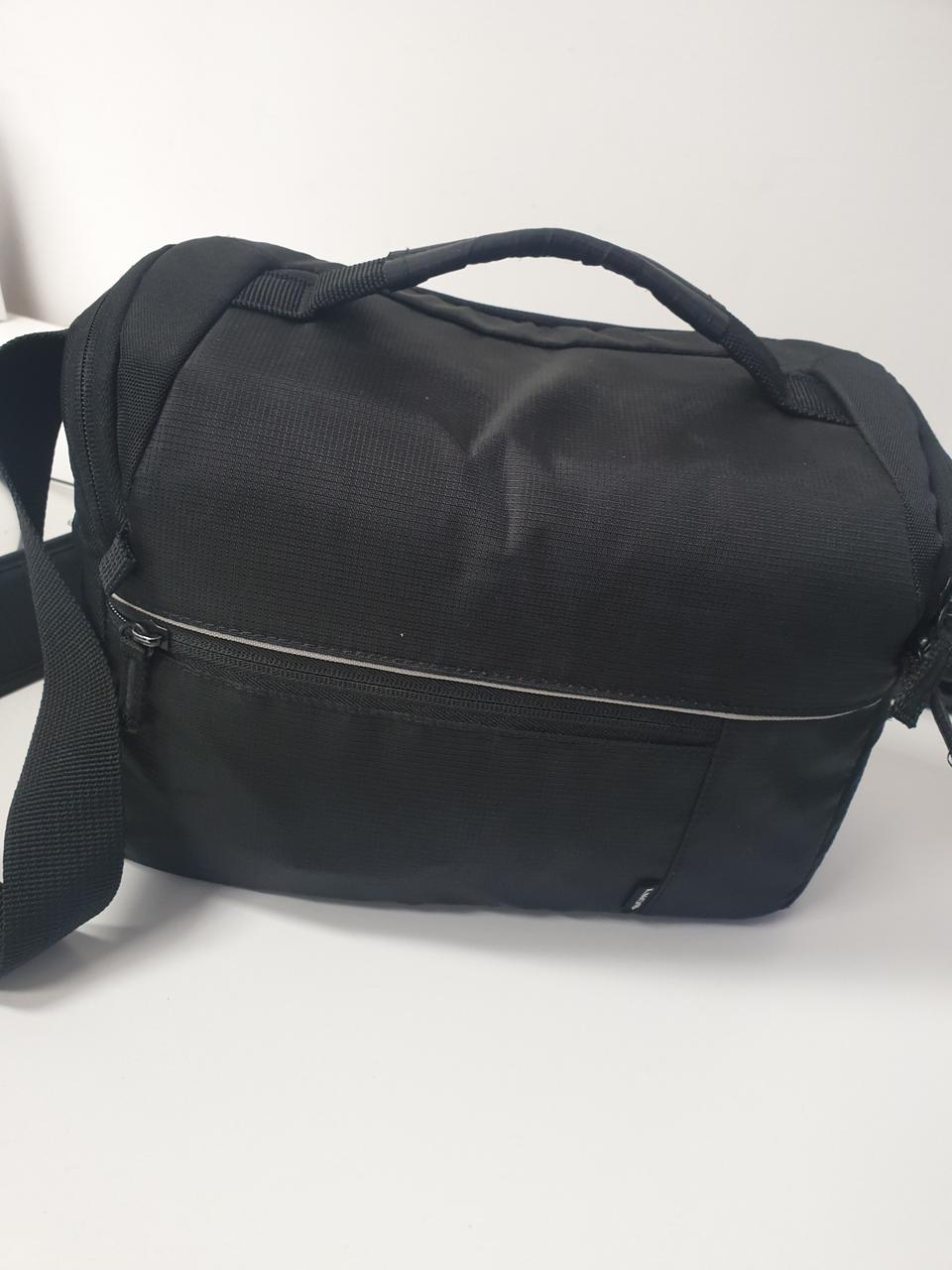 Sony FDR-AX700 풀세트 판매합니다 가방 메모리카드 마이크 포