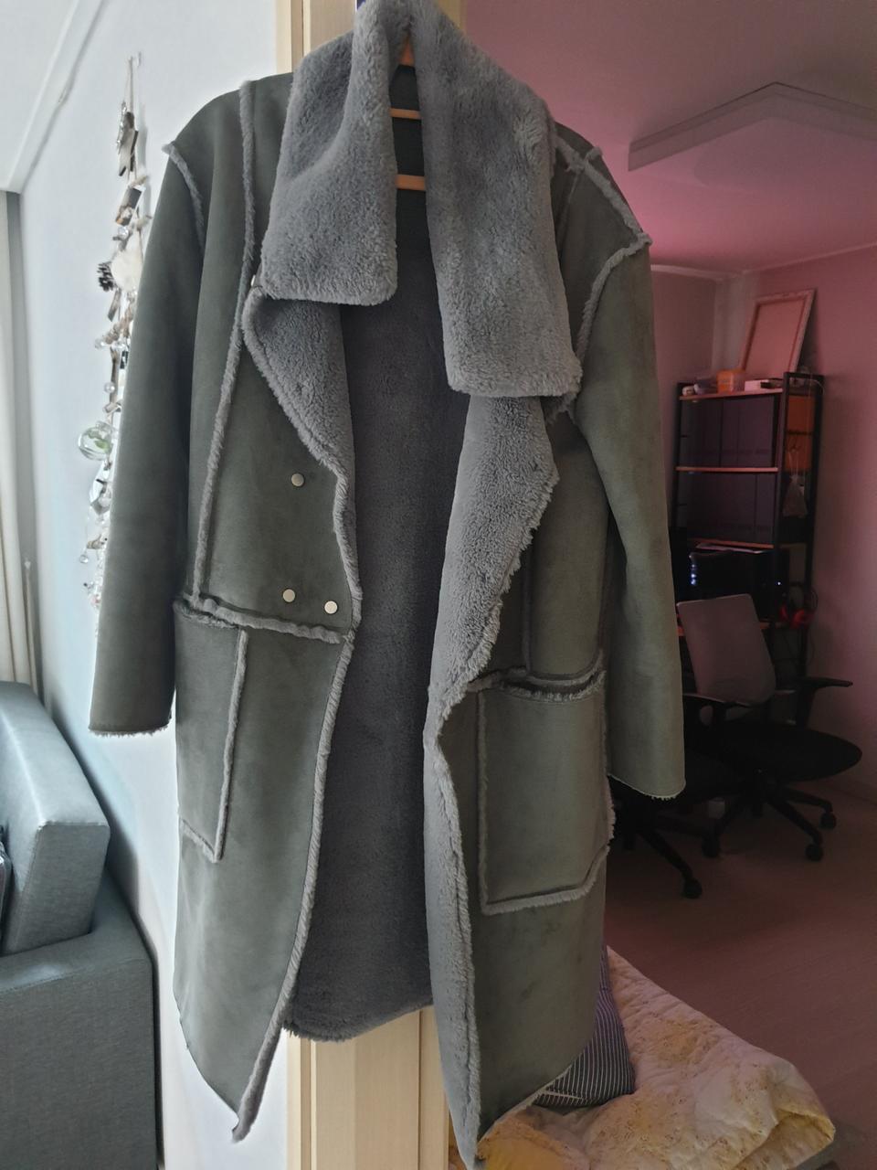 여성 무스탕 자켓