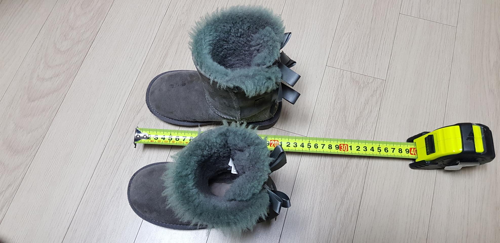 ugg 키즈 더블 리본부츠