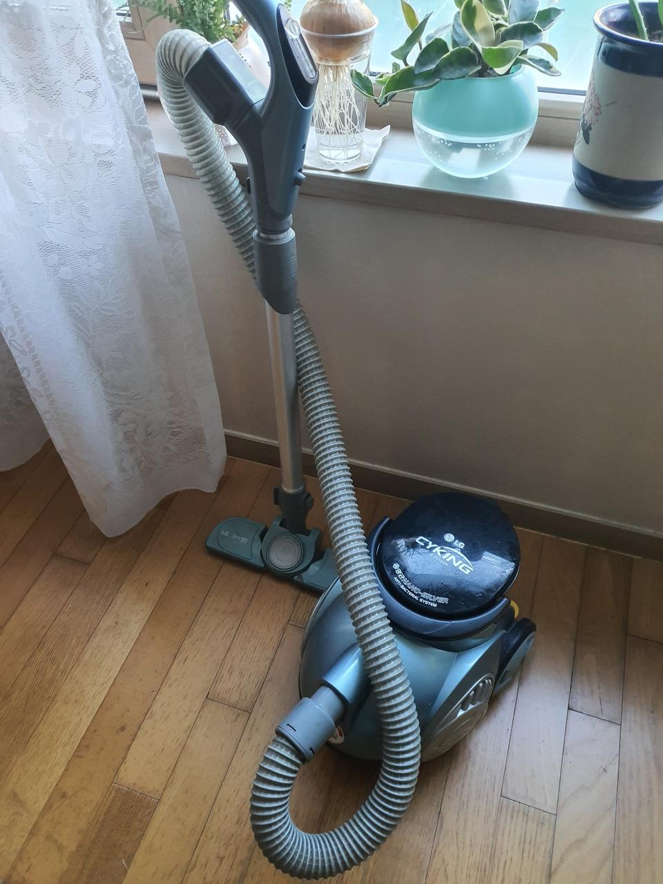 엘지싸이킹청소기