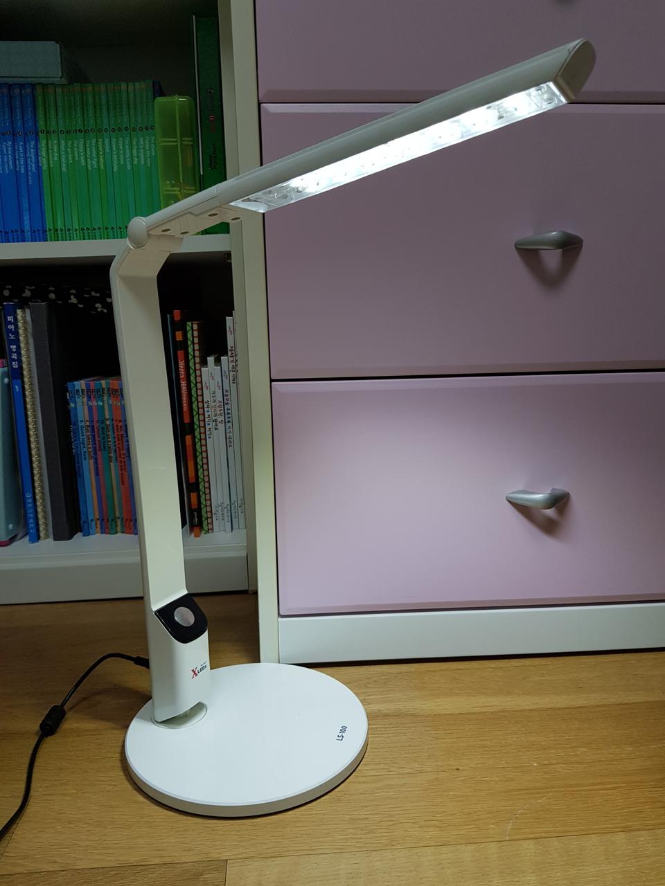 엑스레즈 LS-100 LED스탠드