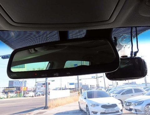 기아 쏘렌토 R 7인승 디젤 2.2 4WD LTD 프리미엄의 사진 16