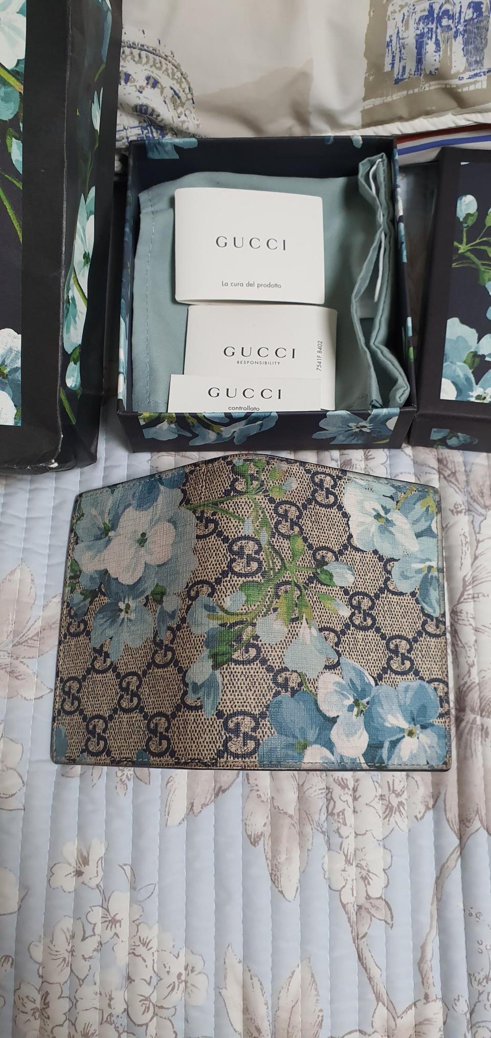 구찌 블룸 플라워 반지갑