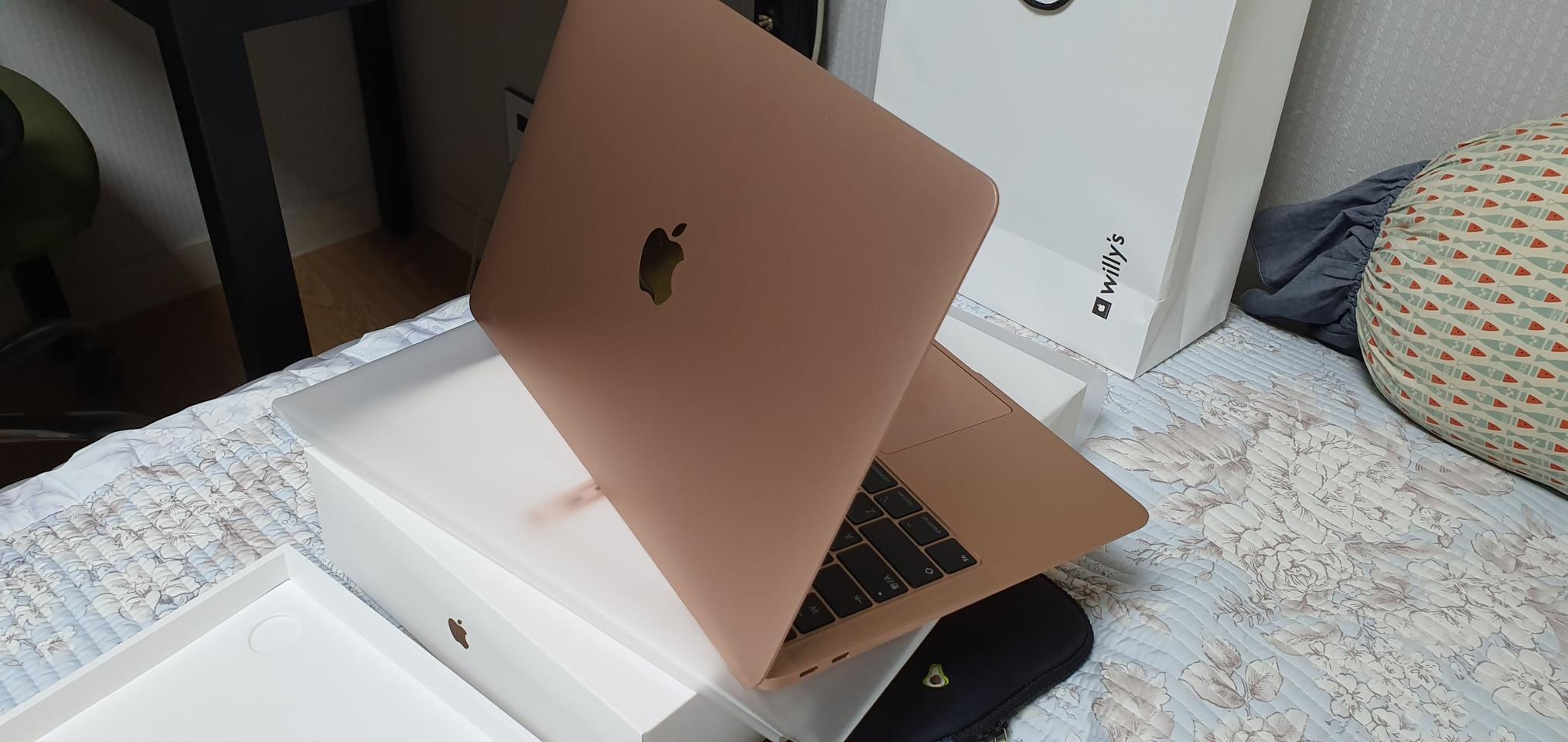 [새상품] 2019 맥북에어 로즈골드