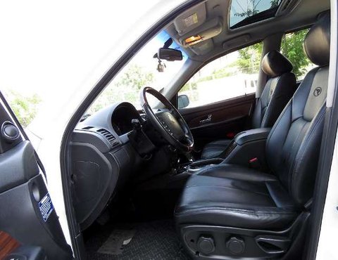 쌍용 렉스턴 II 7인승 디젤 RX7 AWD 고급의 사진 6