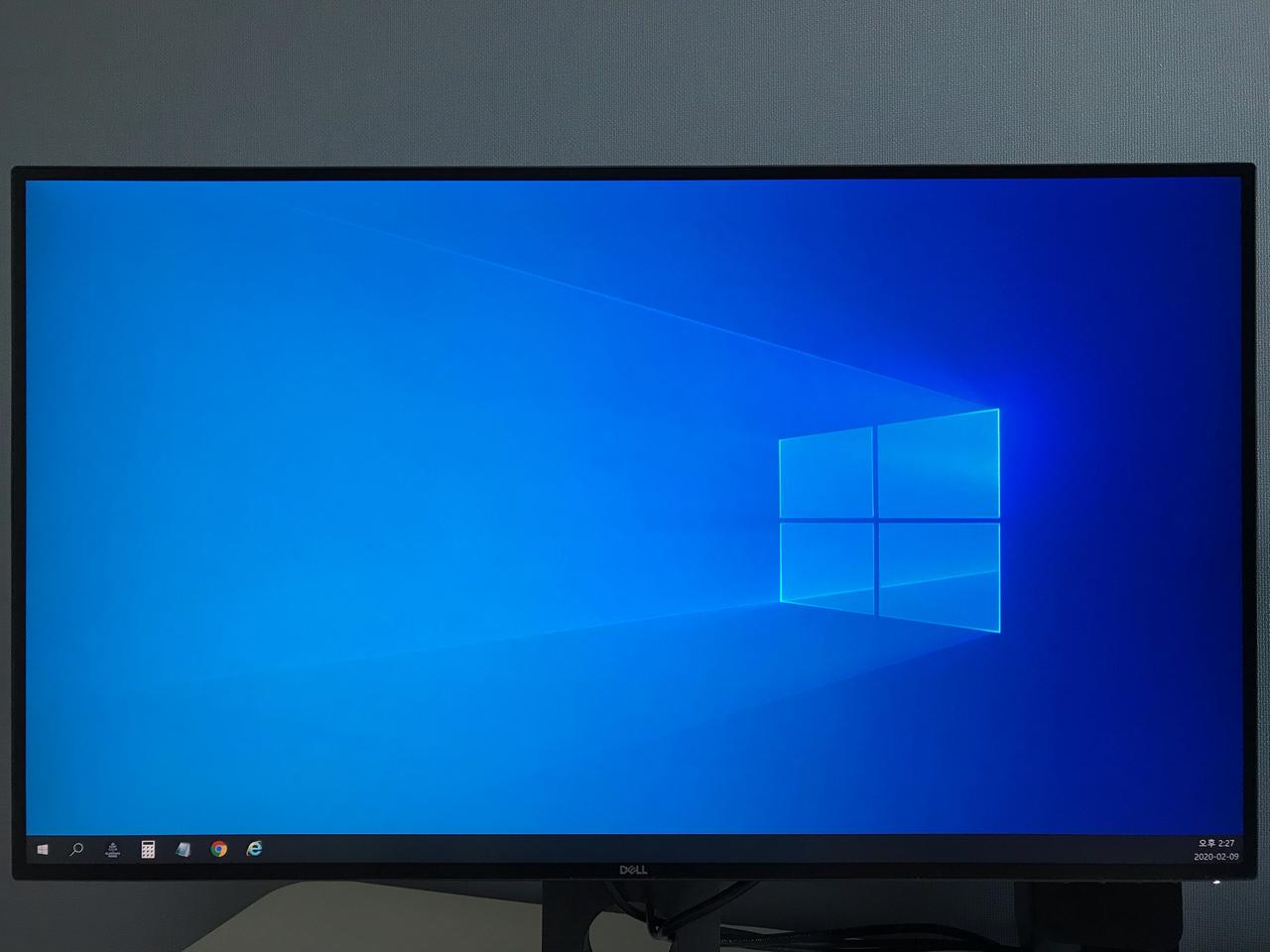 델 울트라샤프 U2718Q 27인치 4K 모니터