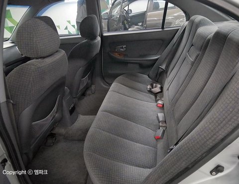 현대 아반떼 XD의 사진 11